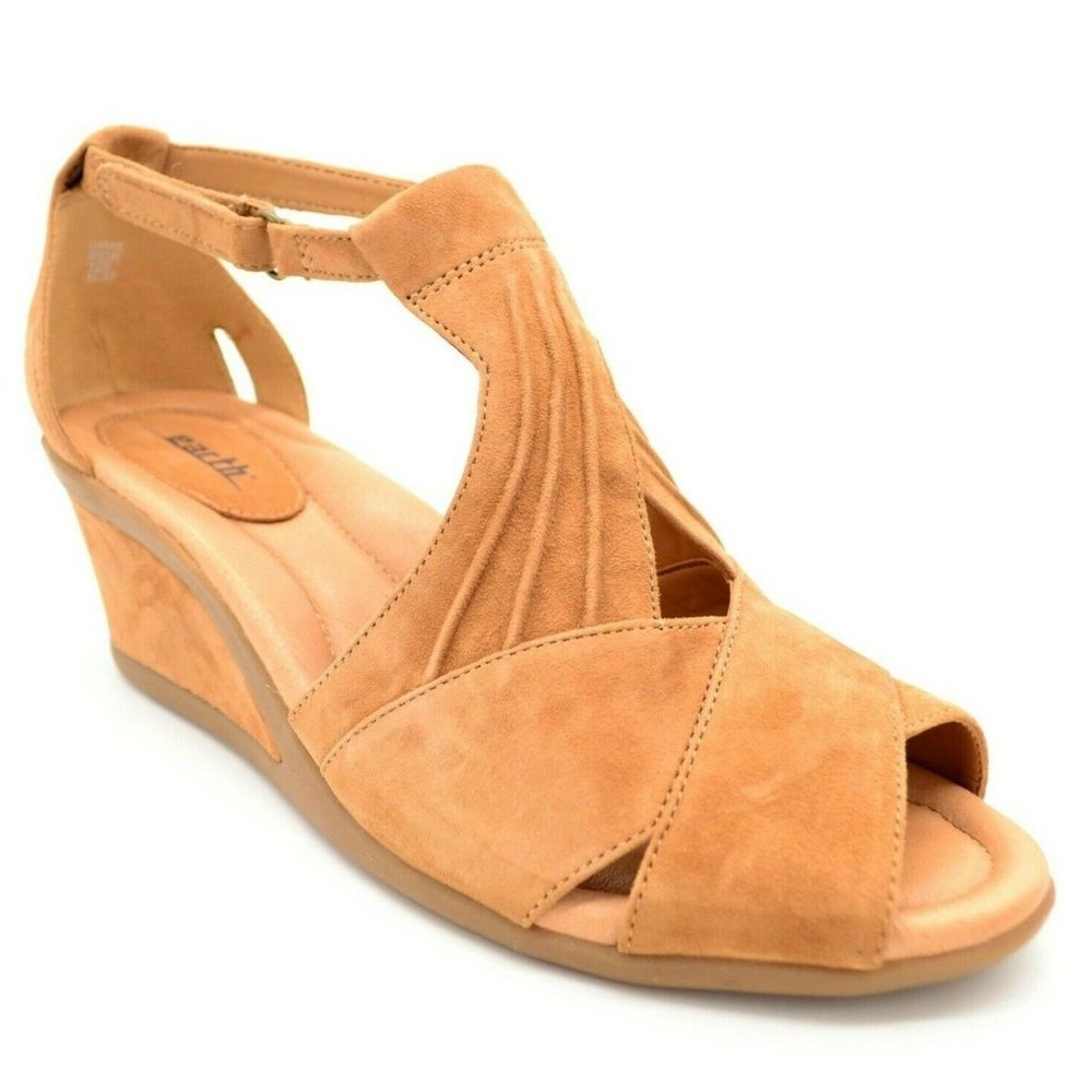 Earth Womens Curvet Wedge Sandal Sz 12M Biscuit Tan Suede Cushioned Insole NEW